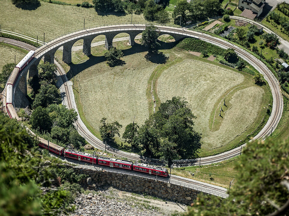 Rhätische Bahn – Glacier Express - Bernini Express